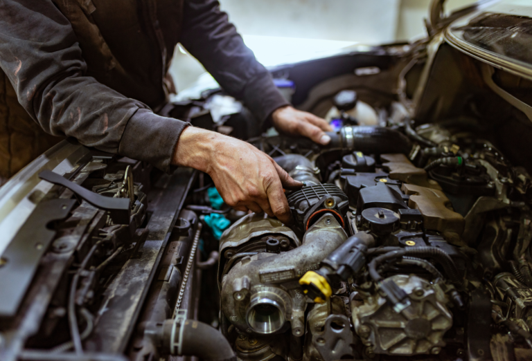 Entendendo as Principais Dúvidas sobre Mecânica de Automóveis e Motos